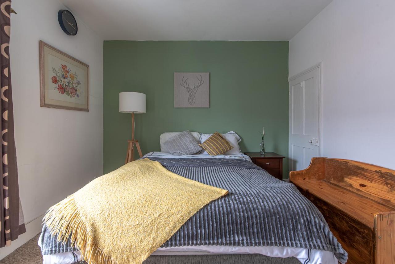 Contractors Pad - 4 Bed Town House - Cent Reading - Free Parking别墅 外观 照片