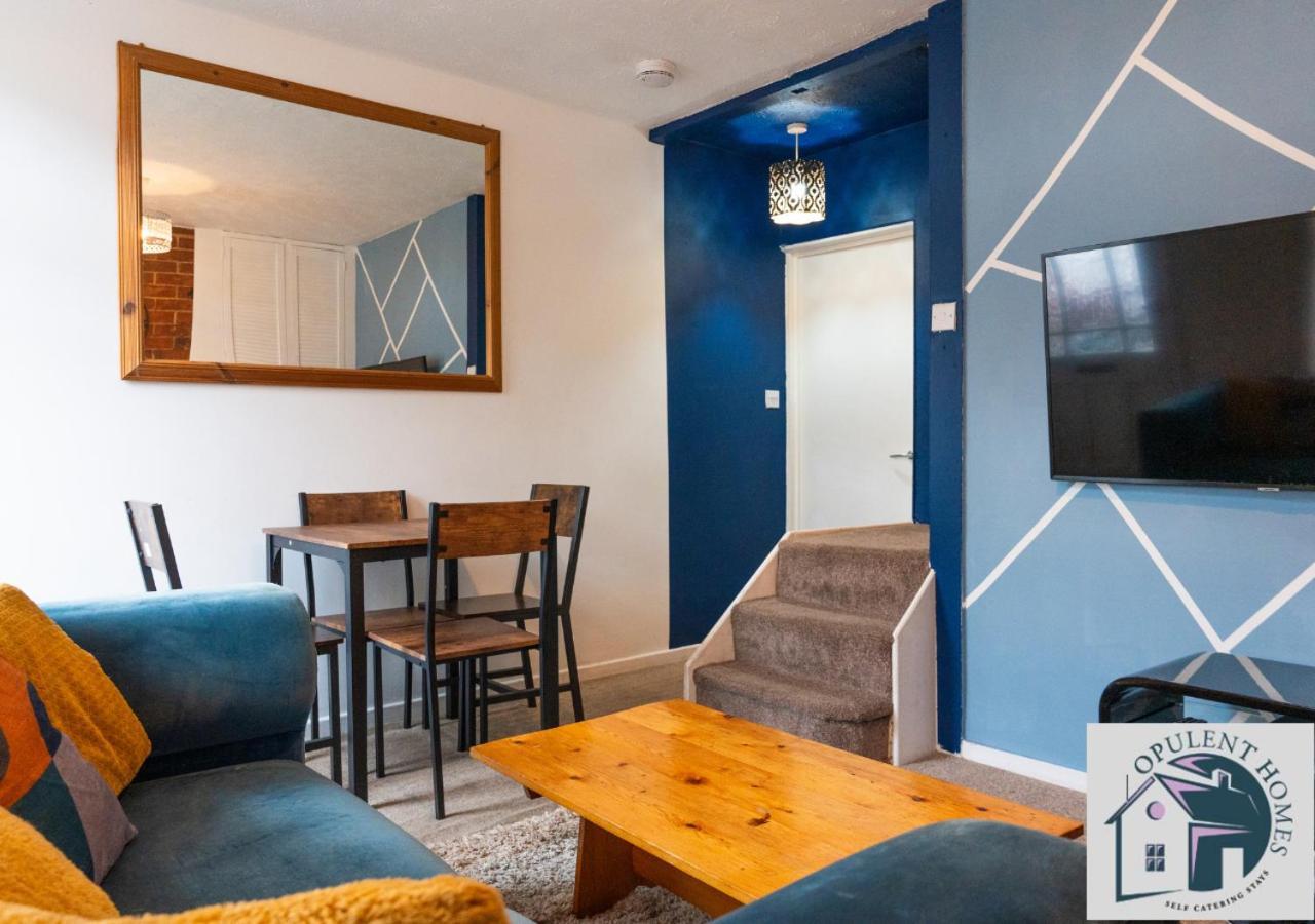 Contractors Pad - 4 Bed Town House - Cent Reading - Free Parking别墅 外观 照片