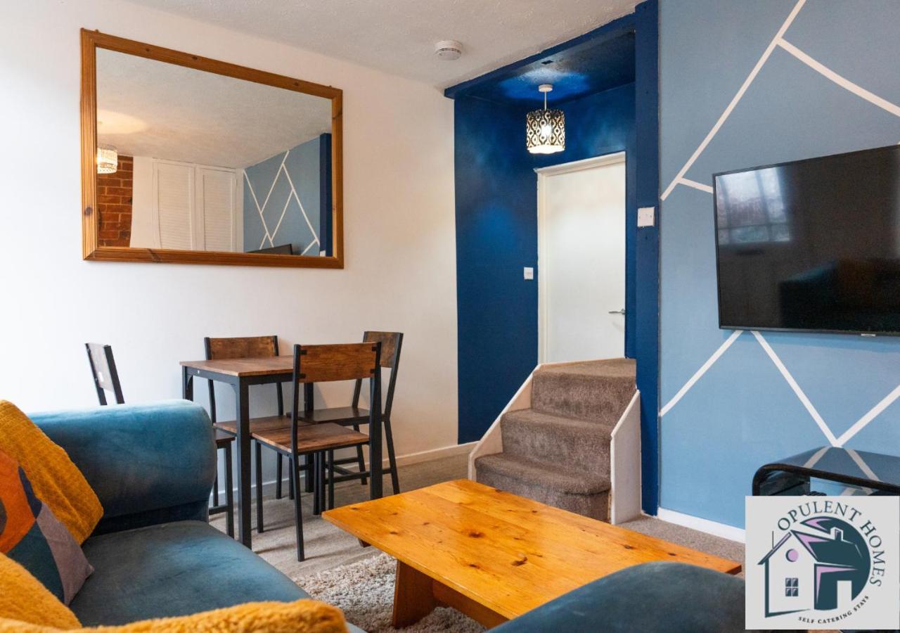 Contractors Pad - 4 Bed Town House - Cent Reading - Free Parking别墅 外观 照片
