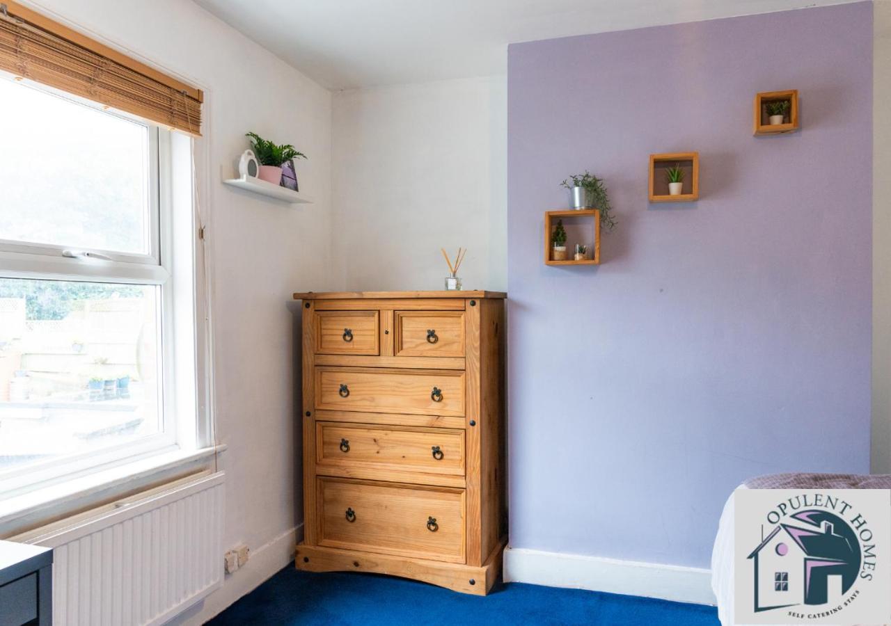 Contractors Pad - 4 Bed Town House - Cent Reading - Free Parking别墅 外观 照片